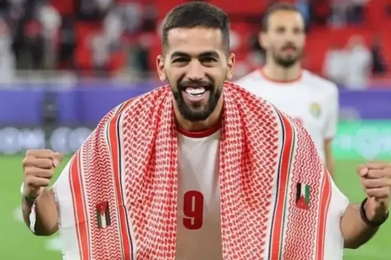 وكيل علي علوان لـ "يلا كورة": اللاعب لم يصله عرض رسمي من الأهلي.. لكنه منفتح على اللعب في مصر